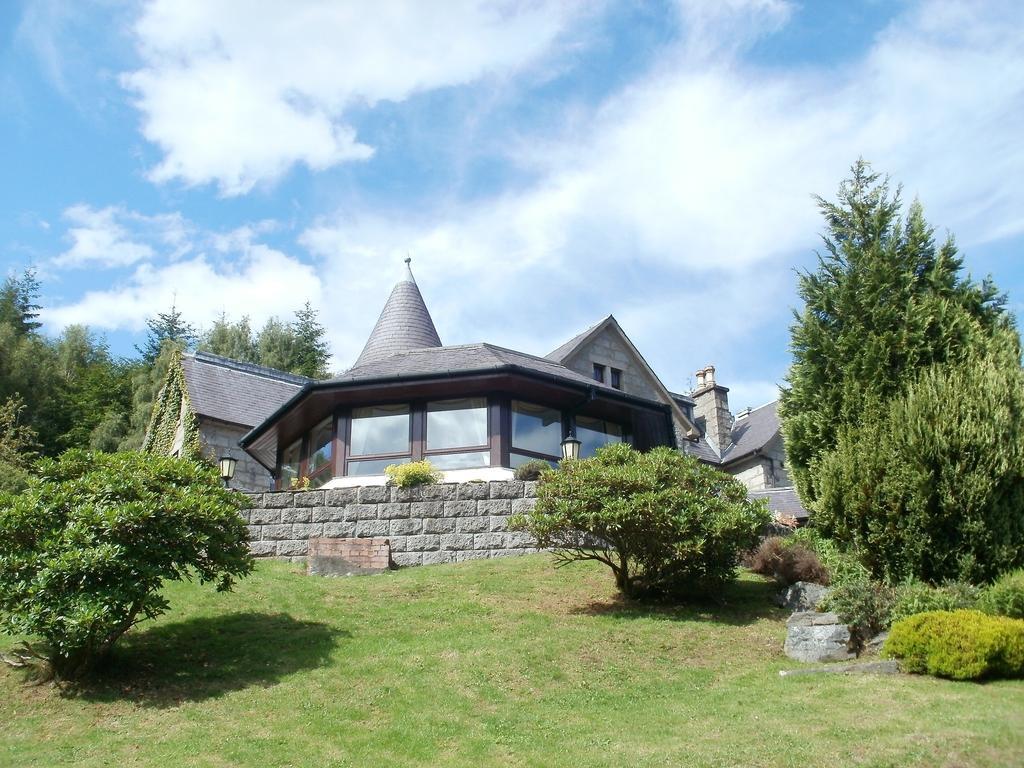 Glenspean Lodge Hotel Roybridge Exterior foto